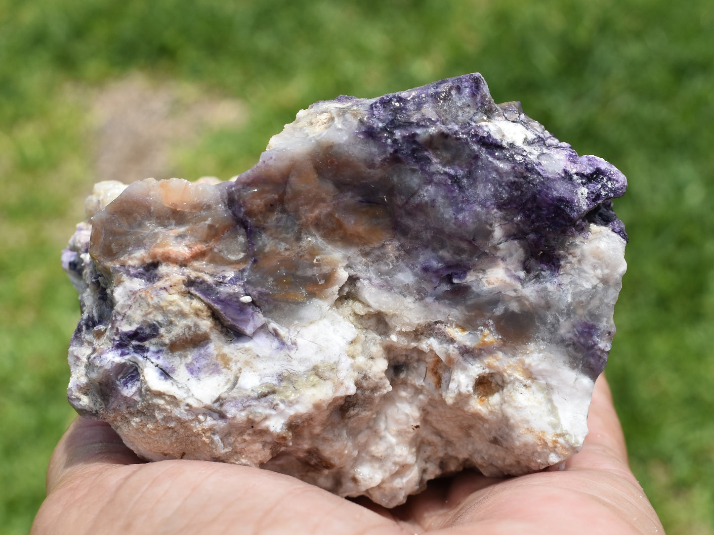 1.18 LB OPALIZED TIFFANY STONE ROUGH, Bertrandite, FLUORITE (JUY)