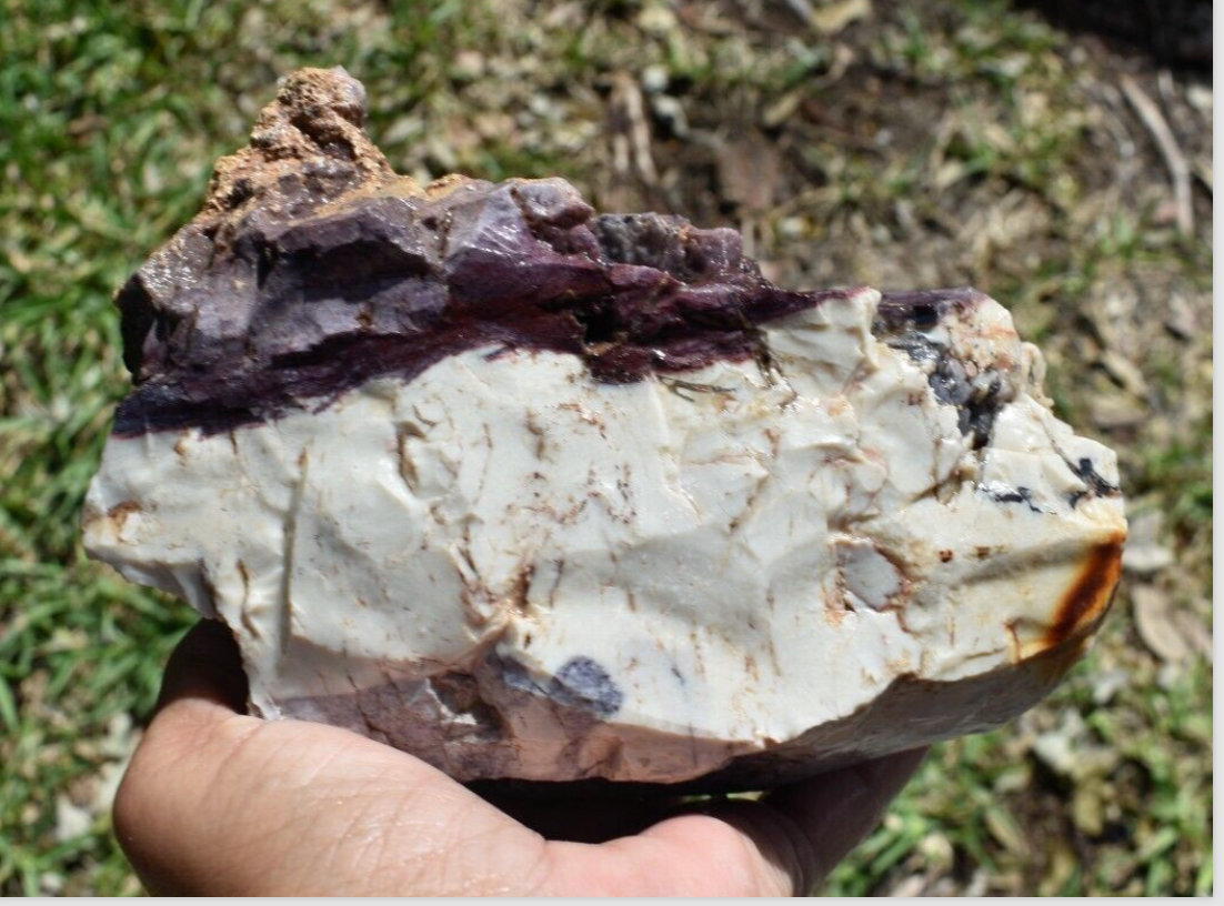 2.54 LB AAA 100% OPALIZED TIFFANY STONE ROUGH, Bertrandite, FLUORITE (NKL)
