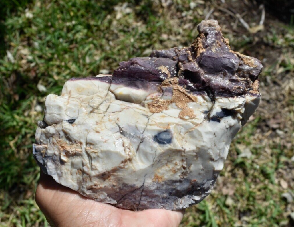 2.54 LB AAA 100% OPALIZED TIFFANY STONE ROUGH, Bertrandite, FLUORITE (NKL)