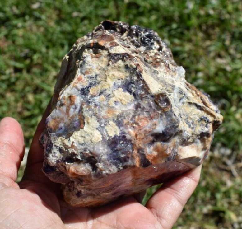 1.22 LB OPALIZED TIFFANY STONE ROUGH, Bertrandite, FLUORITE (DCX)