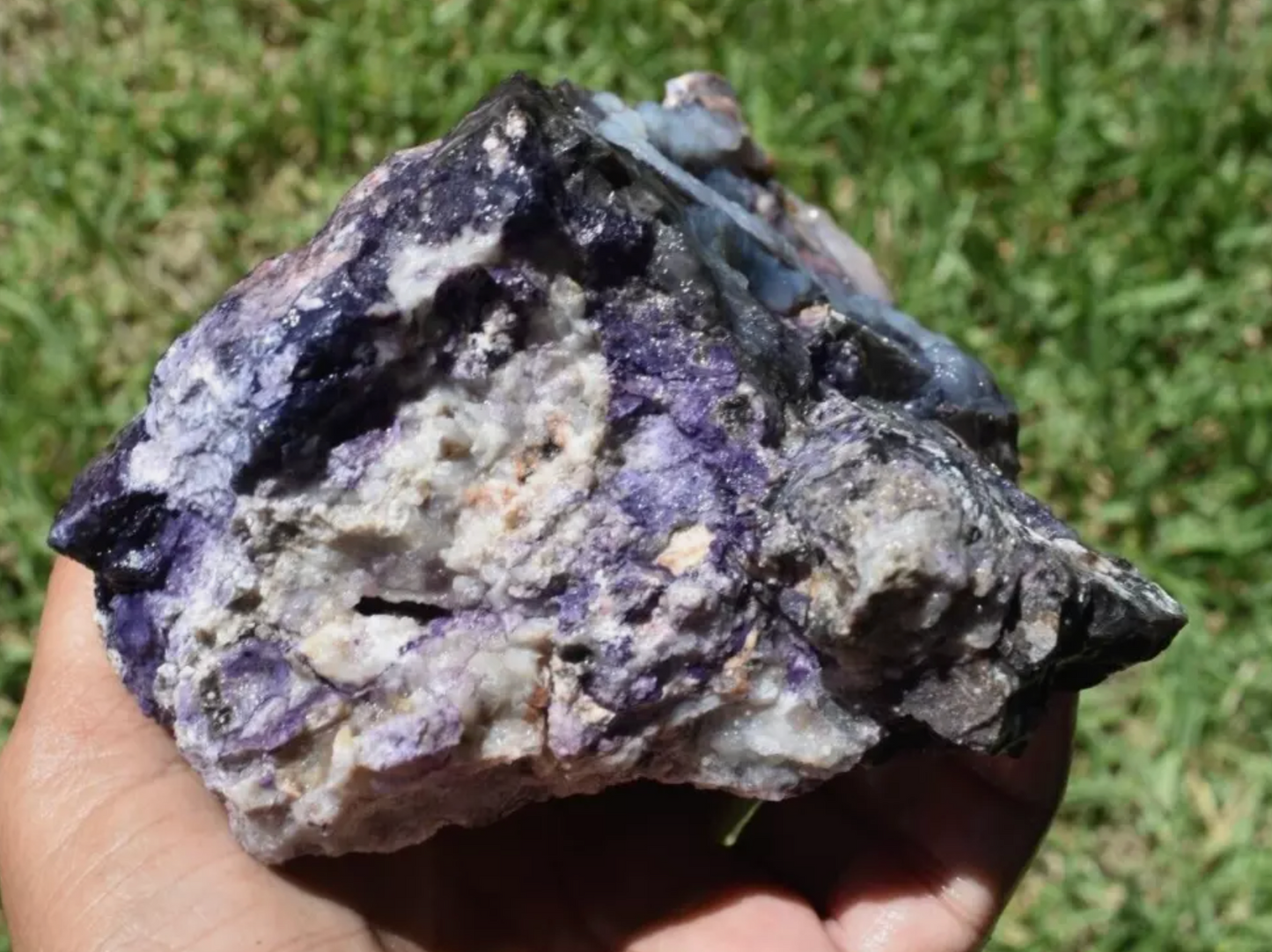 2.64 LB OPALIZED TIFFANY STONE ROUGH, Bertrandite, FLUORITE (R-BBV)