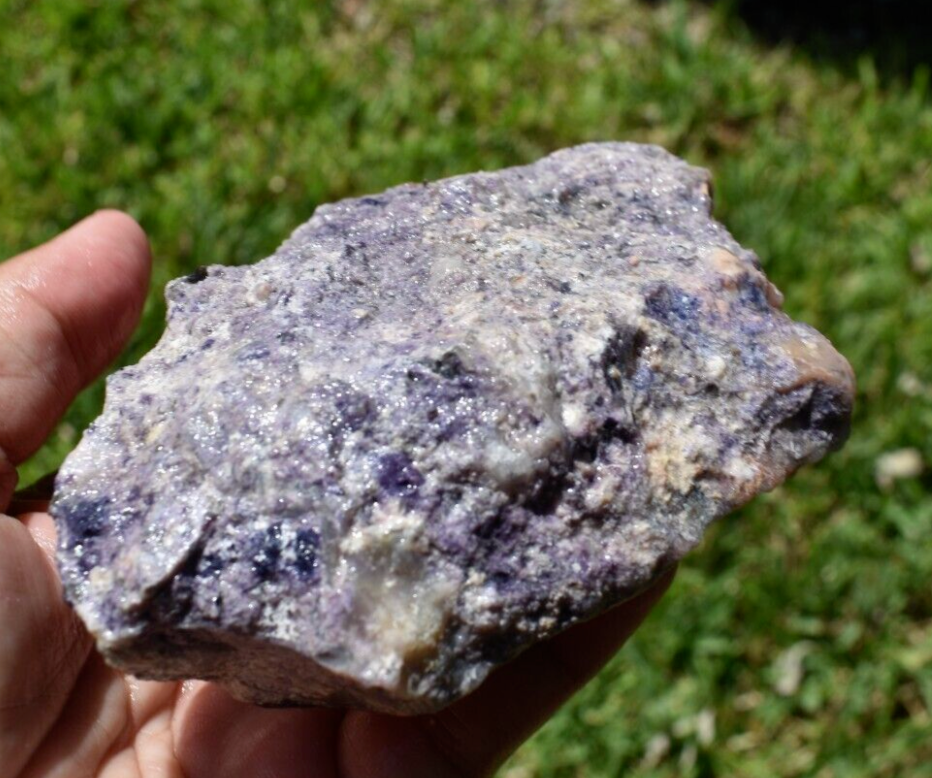 0.84 lb AAA+ Rough Tiffany Stone (R-PTR)