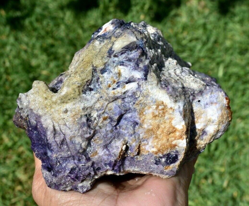 3.81 lb Rough Tiffany Stone (R-PCC)