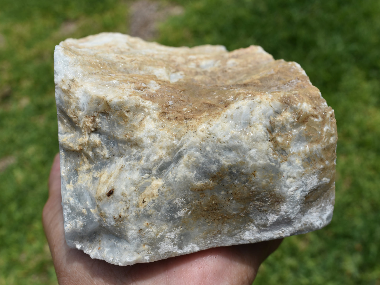 3.52 LB  Blue Calcite Rough specimen (R-FGG)