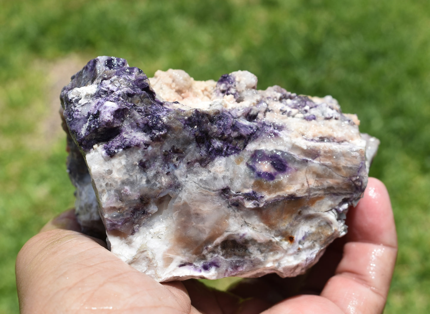 1.18 LB  OPALIZED TIFFANY STONE ROUGH, Bertrandite, FLUORITE (JUY)
