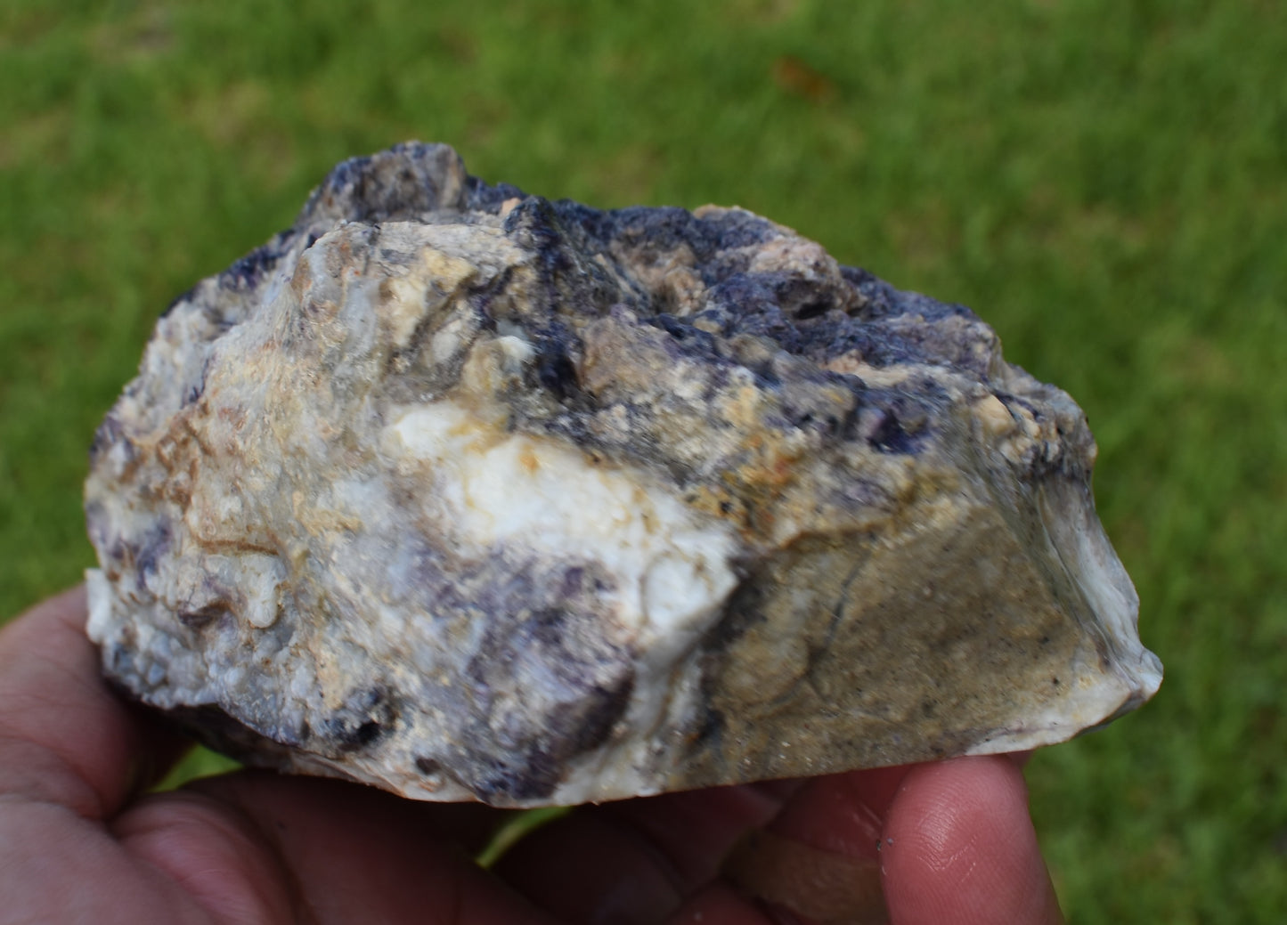 1.04 LB OPALIZED TIFFANY STONE ROUGH, Bertrandite, FLUORITE (XCV)