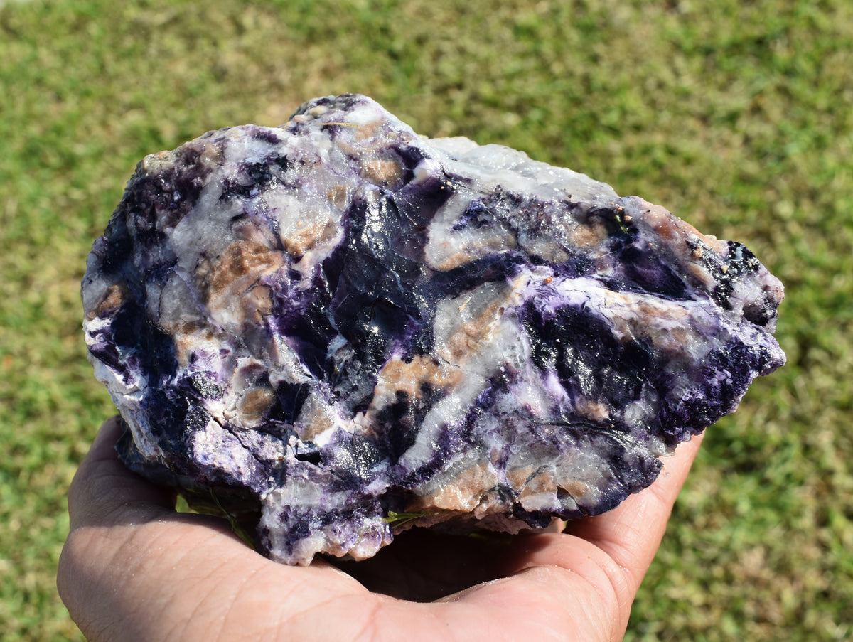 28.34 LB OPALIZED TIFFANY STONE ROUGH, Bertrandite, FLUORITE (3)