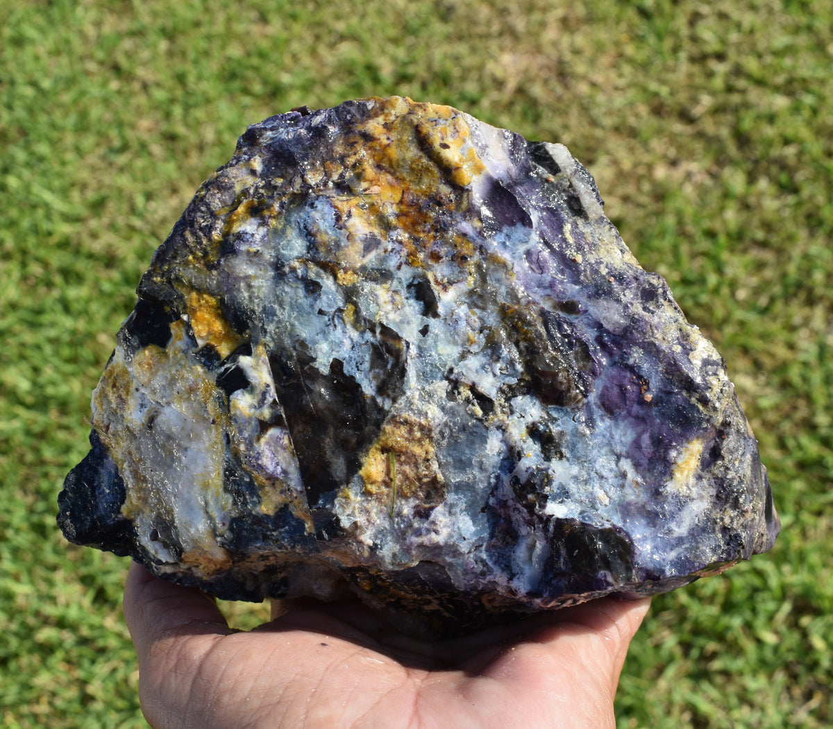 28.34 LB OPALIZED TIFFANY STONE ROUGH, Bertrandite, FLUORITE (3)