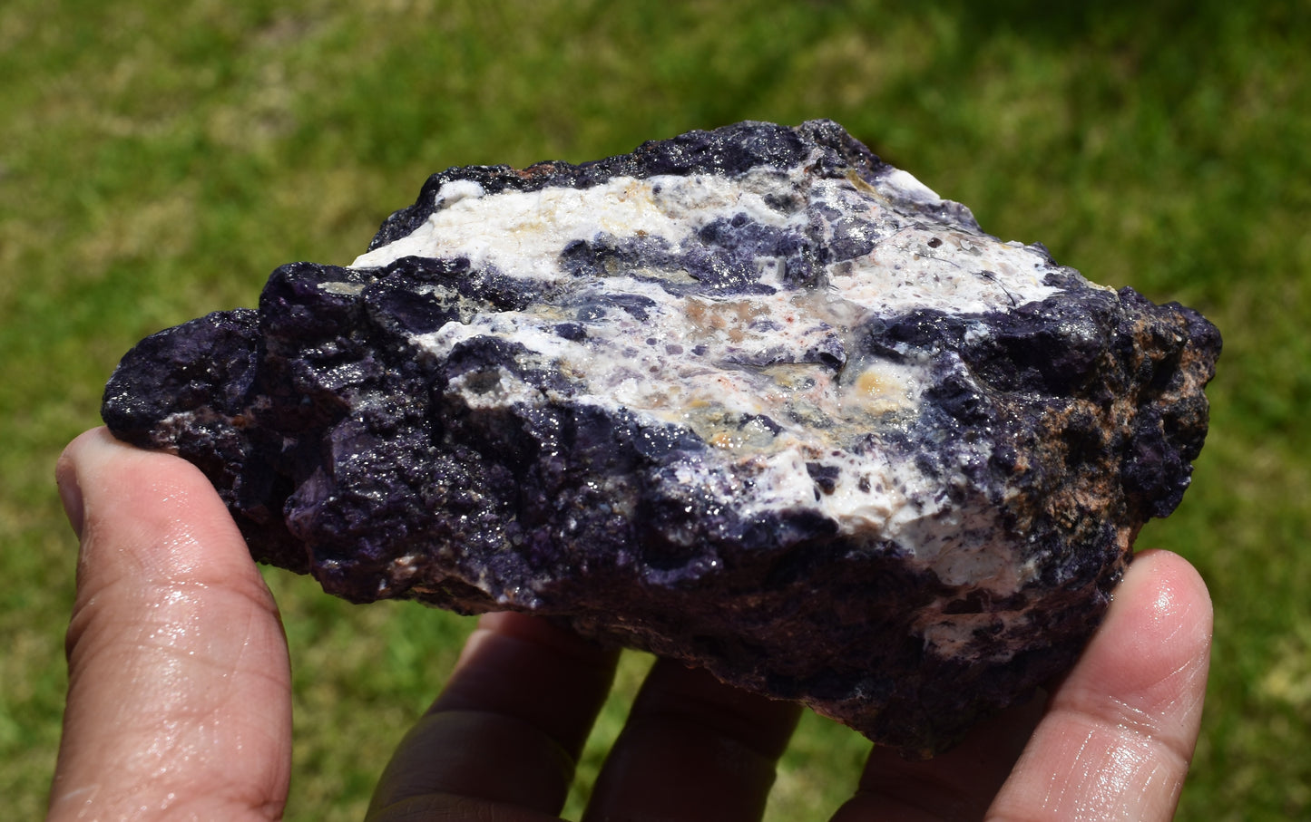0.70 LB OPALIZED TIFFANY STONE ROUGH, Bertrandite, FLUORITE (KLK)