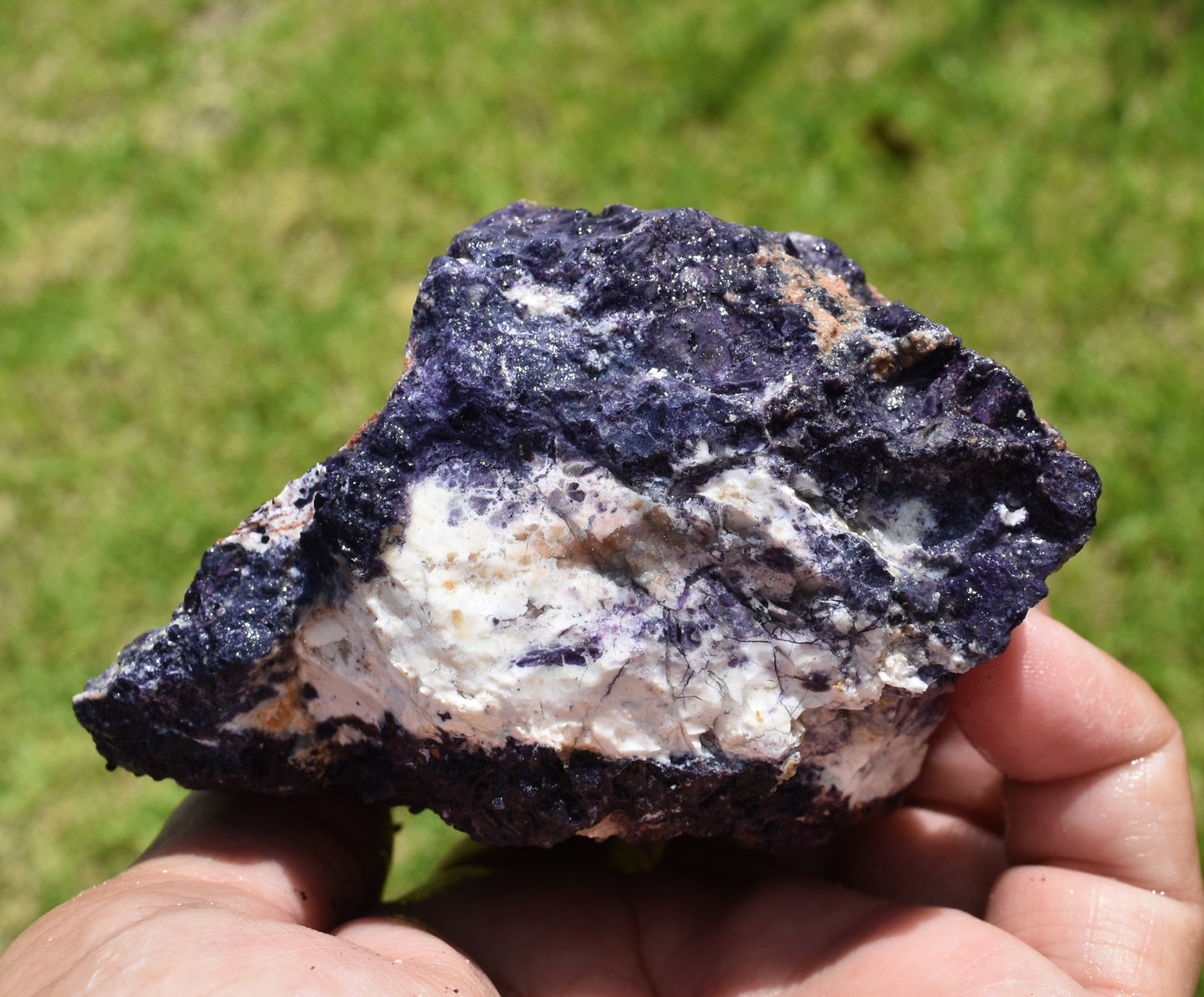 0.70 LB OPALIZED TIFFANY STONE ROUGH, Bertrandite, FLUORITE (KLK)