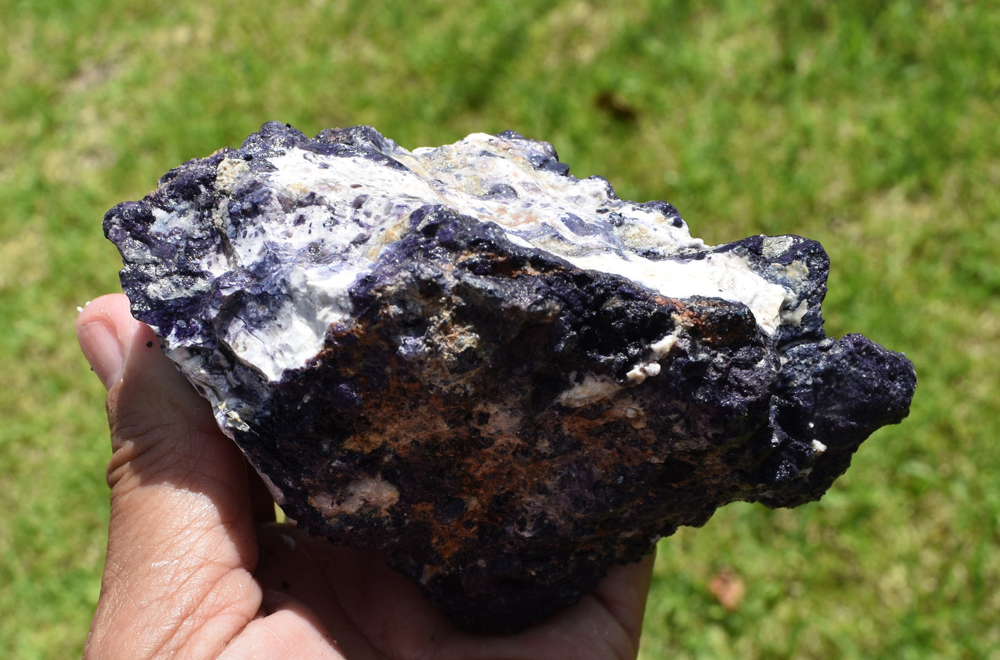 0.70 LB OPALIZED TIFFANY STONE ROUGH, Bertrandite, FLUORITE (KLK)
