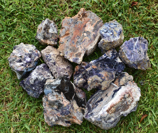 34.82 LB OPALIZED TIFFANY STONE ROUGH, Bertrandite, FLUORITE (4)