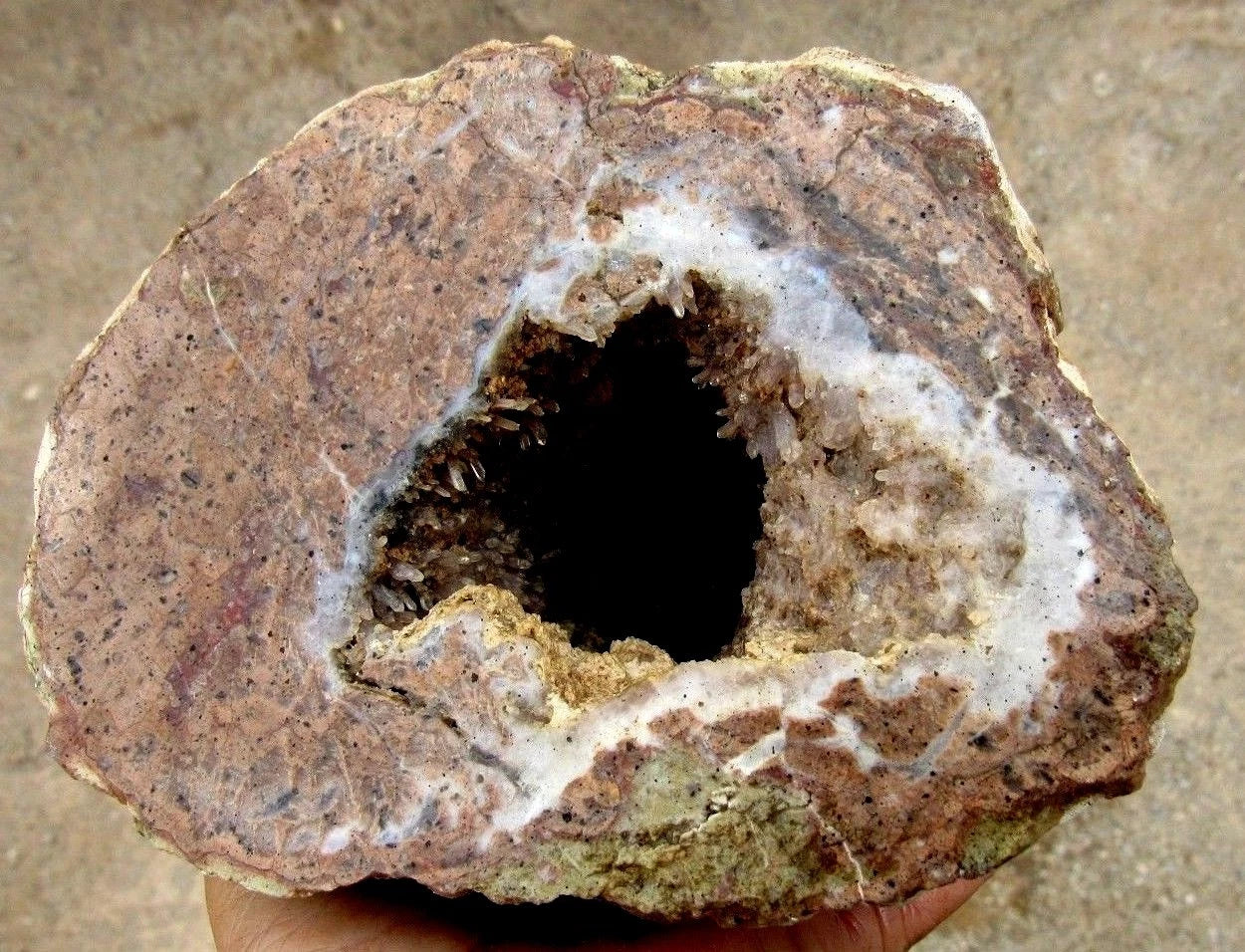 2.90 AZ Geode Metaphysical Healing Crystal Stone