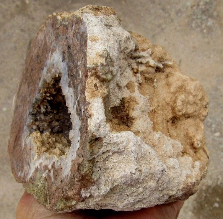 2.90 AZ Geode Metaphysical Healing Crystal Stone