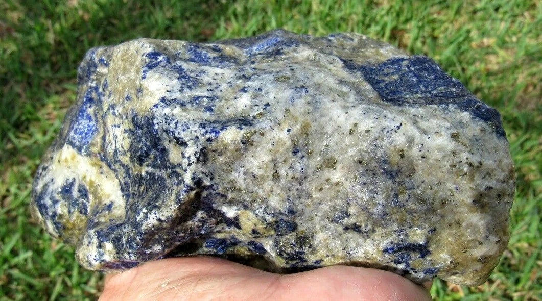 3.41 LB Afganistan Lapis Lazuli/Pyrite Rough specimen (S-QF)