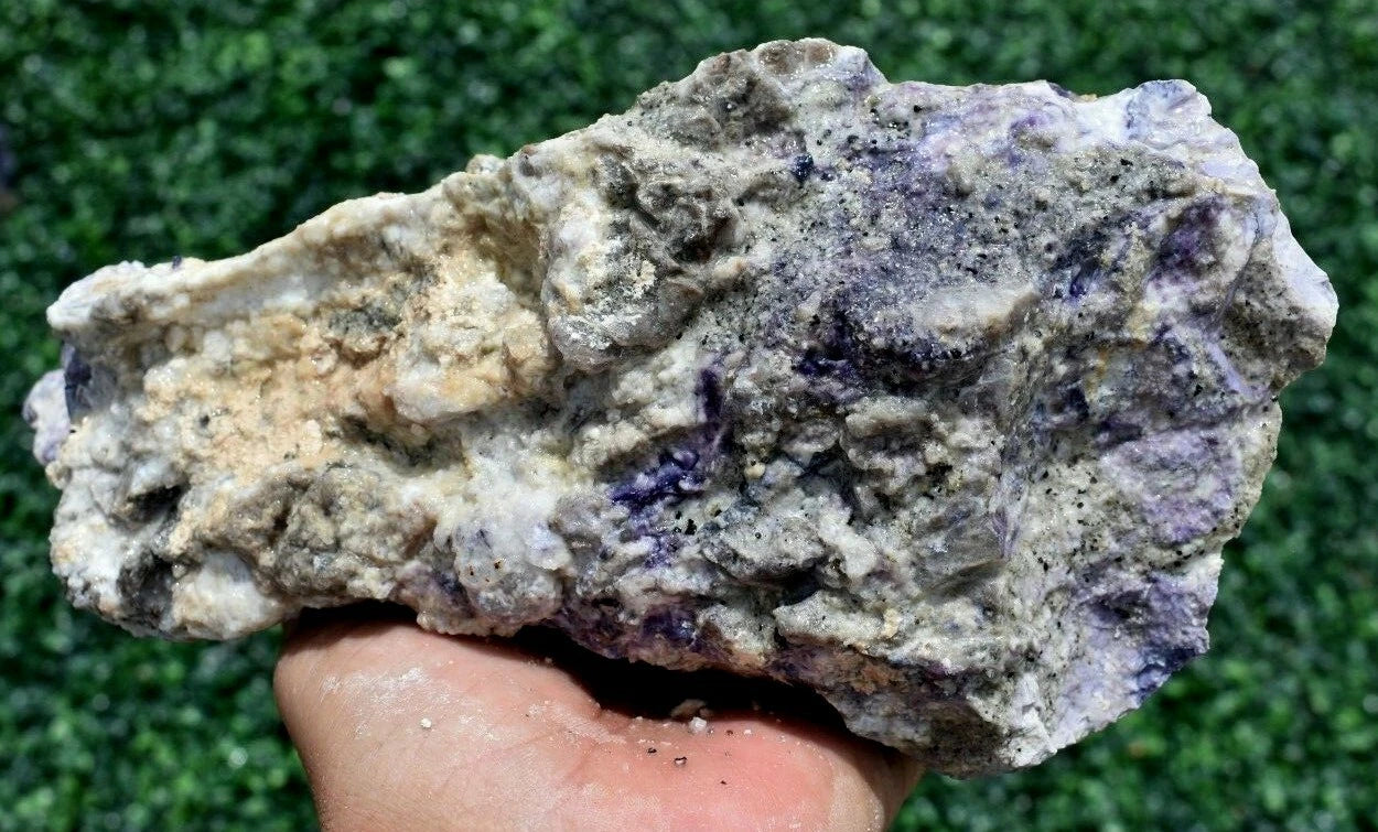 3.34 LB AAA TIFFANY STONE Rough , Bertrandite, Fluorite (R-BYE)