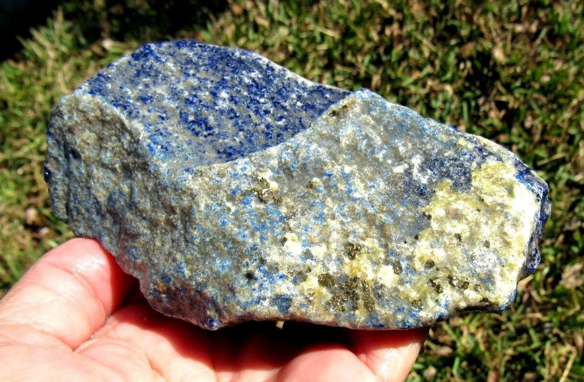 0.80 LB AAA Lapis Lazuli/PyriteGemstones Minerals Specimens Rough (R-EP)