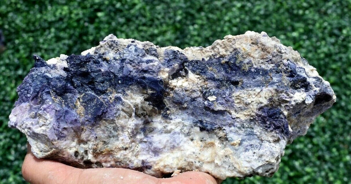 3.34 LB AAA TIFFANY STONE Rough , Bertrandite, Fluorite (R-BYE)